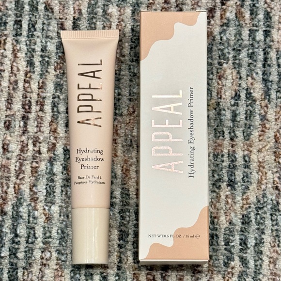 APPEAL COSMETICS ・HYDRATING EYESHADOW PRIMER - Picture 4 of 5